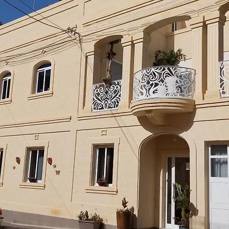 Vila With Private Pool In Gozo Munxar